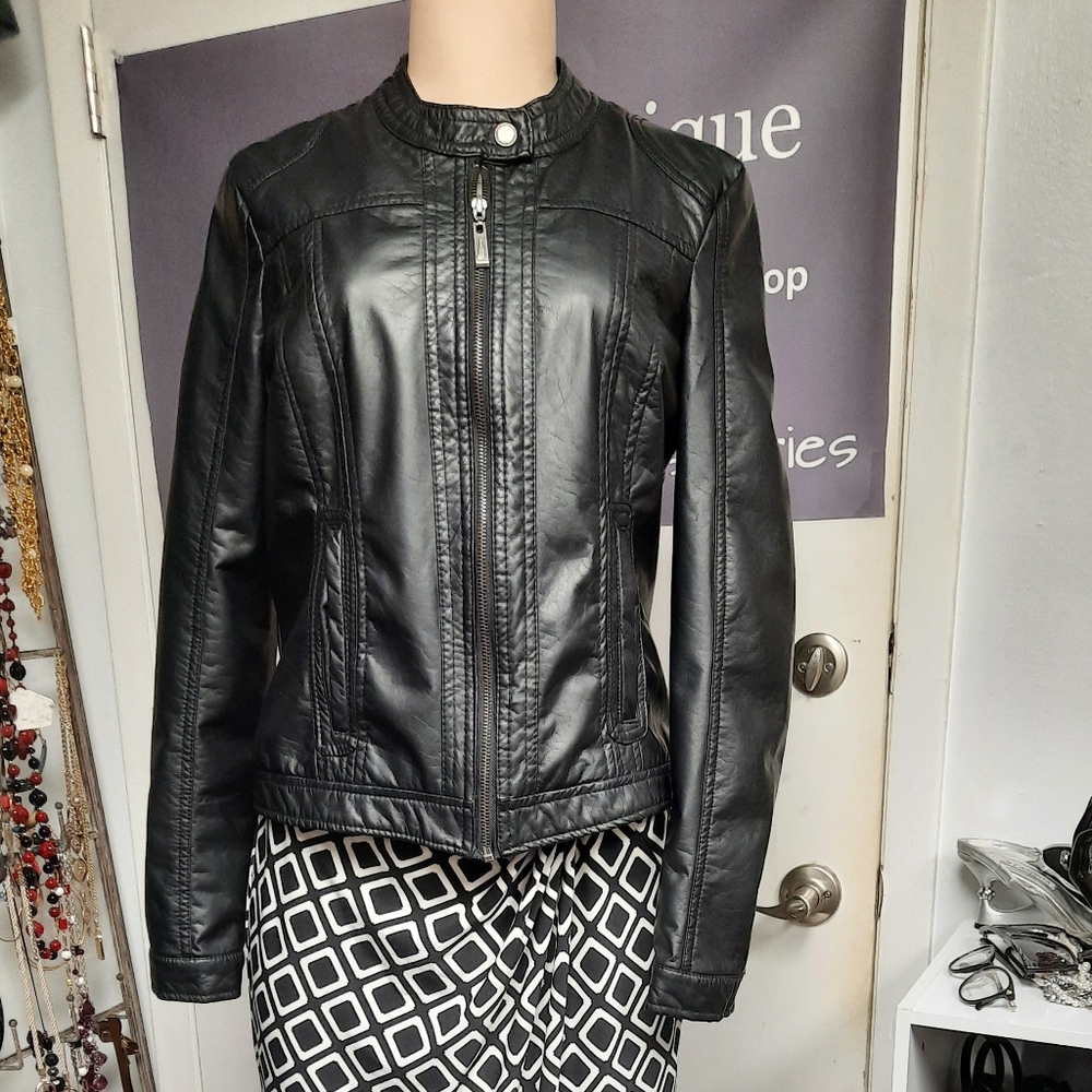 Jacket - Picture 5 of 7